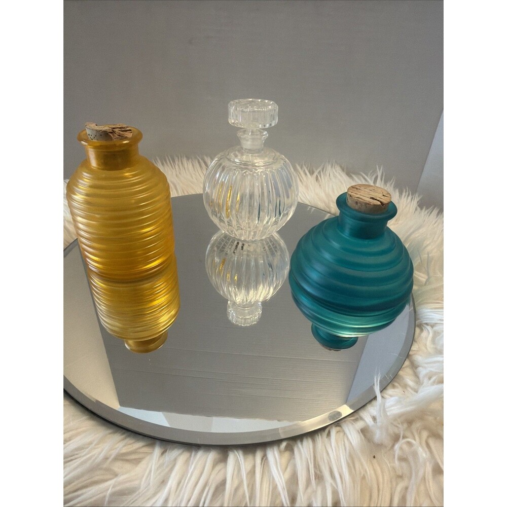 3 Vintage Glass Jars With Corks Or Stopper Empty- One Cork Pics